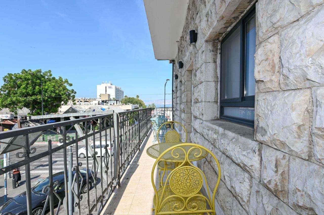 Yalarent Promenade Amazing 3Br Apt With Roof Terrace Tiberias Exterior photo